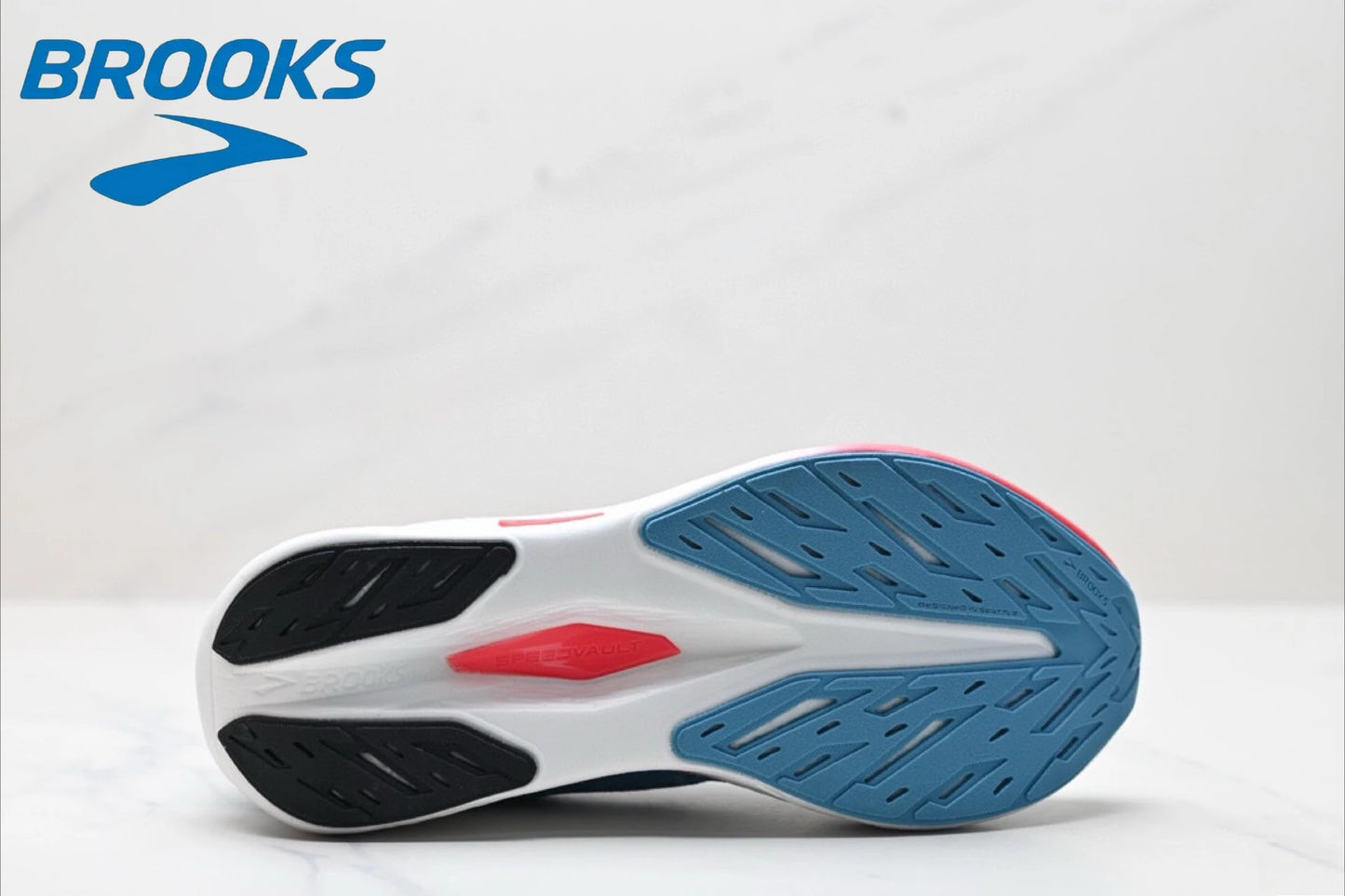 Brooks Hyperion Max 2 Men’s Shock-Absorbing Running & Training Sneakers