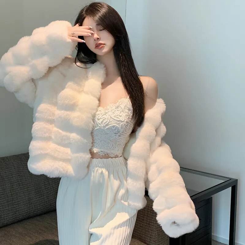 Winter Fashion Faux Fur Coat Women Korea Fashion Warm Feather Coats Cardigan Short Outercoat Lady Party Elegant Outfits - Tamnz