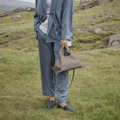 New Polana Cowhide Dumpling Type Crossbody Bag Women Luxury Designer Handbag Cloud Bag Solid Color Lychee Pattern Shoulder Bag - Tamnz