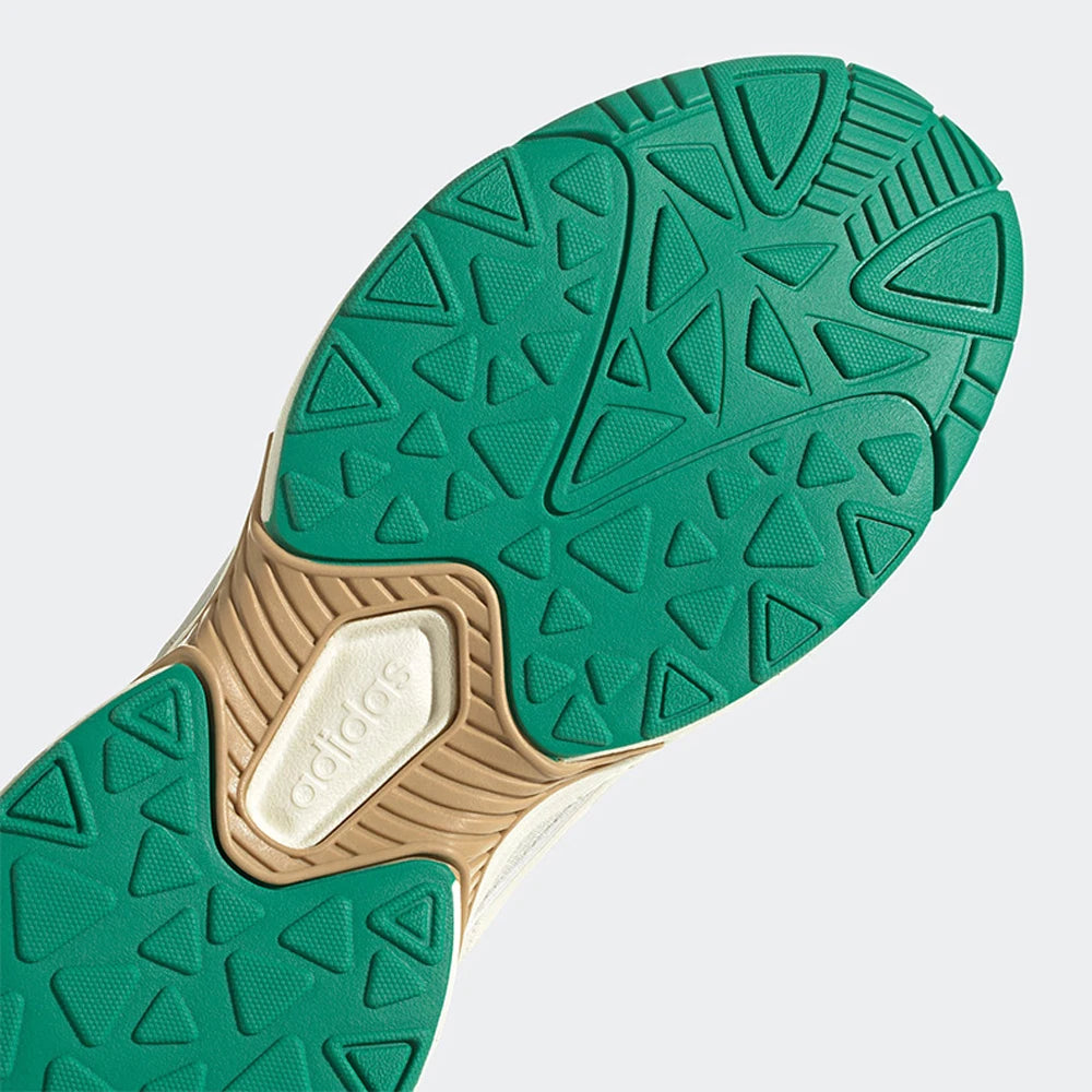 Adidas Retro Outdoor Casual Sneakers  Men’s & Women’s Daily Wear Shoes IE5544