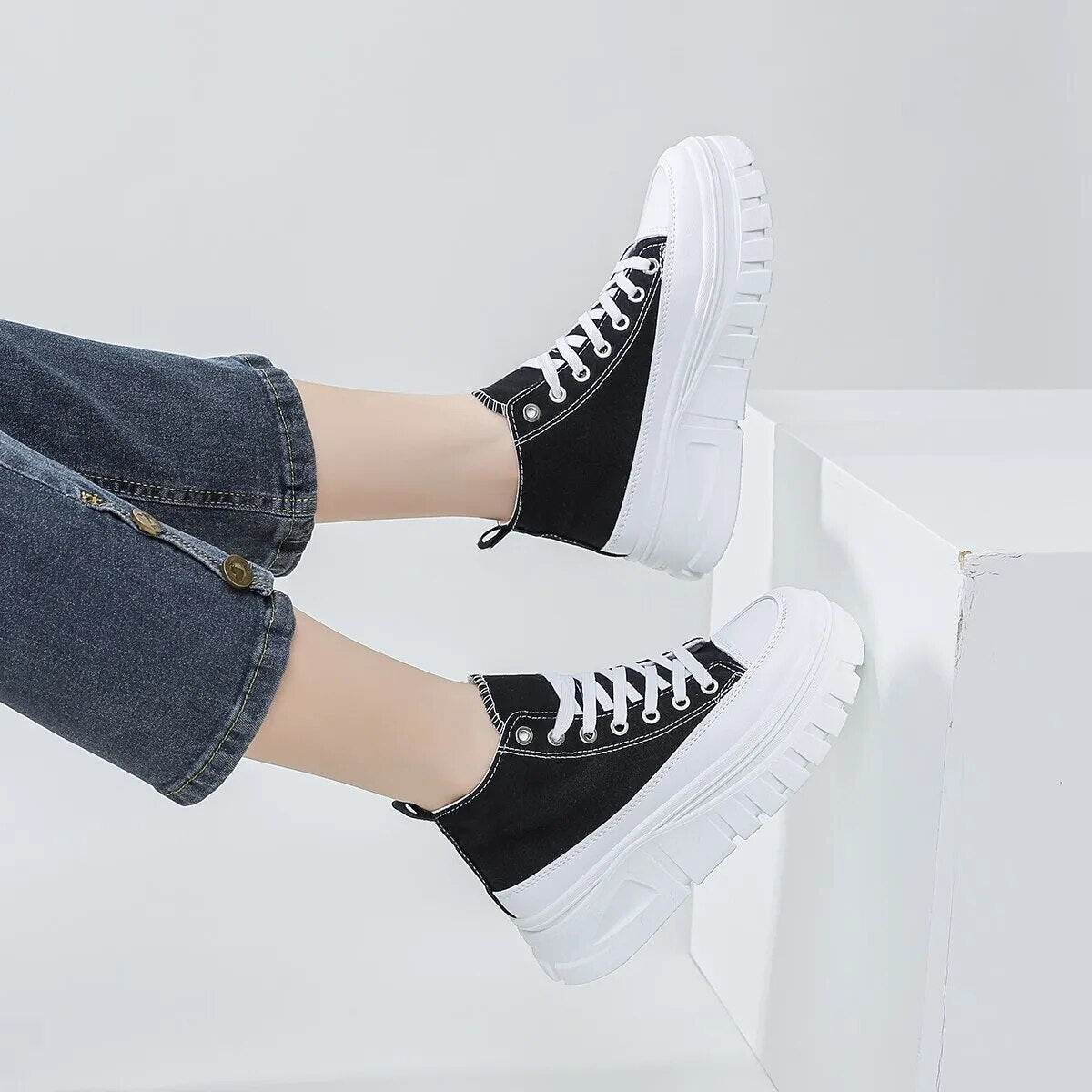 Women Lace-Up Front High Top Flatform Canvas Shoes Fashion Casual Comfortable Height Increasing Sneakers - Tamnz