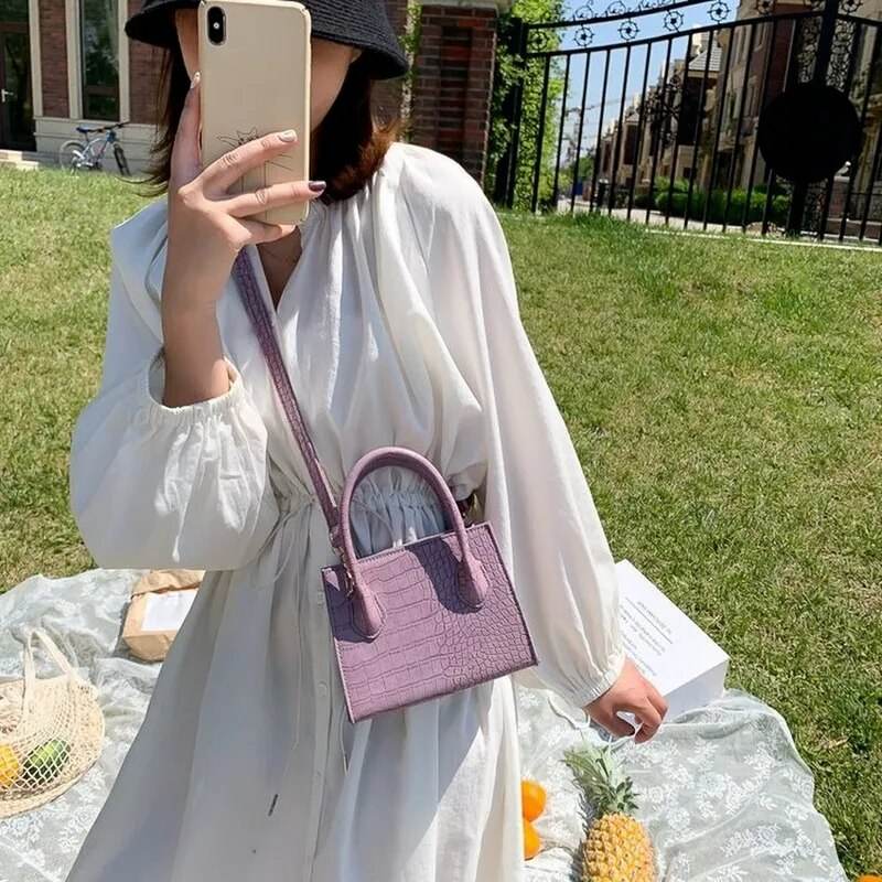 Crocodile Pattern PU Leather Crossbody Bags for Women Chain Female Shoulder Handbags Mini Purses Travel Crossbody Bag - Tamnz