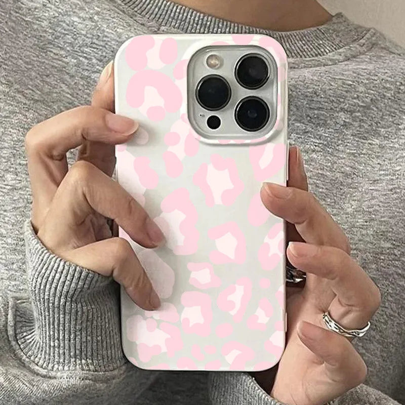 The Gray-White Leopard Print Phone Case For iPhone 13 11 12 14 15 16 17 Pro Max Plus 16E XR 8 7 Plus SE 2022 X XS Max Soft Cover