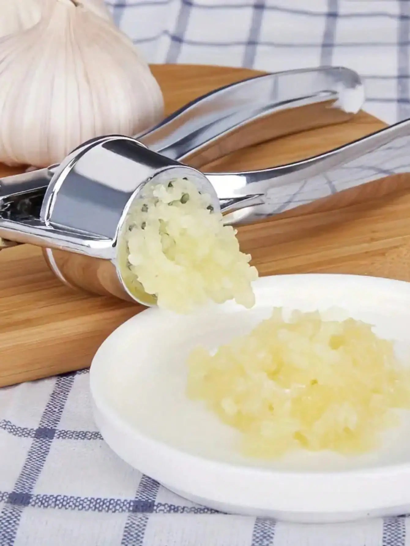 1pc, Garlic Press Washable Garlic Crusher Ginger Juicer Garlic Masher, Garlic Minver, Kitchen Supplies, Kitchen Gadgets